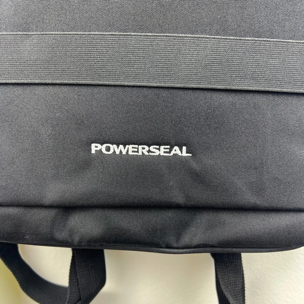 Moleskine ID Vertical Device Bag 15.4